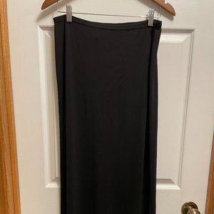 Black Flowy-Stretchy Maxi Skirt - Size Large